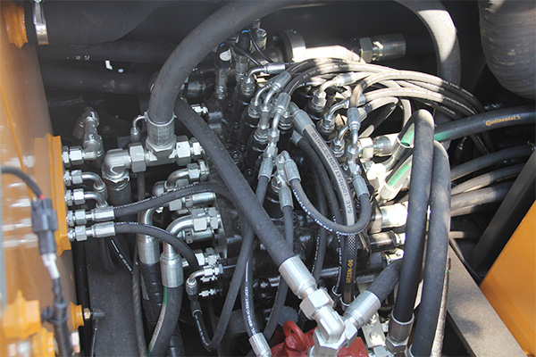 Heavy Duty Wheel Excavator 20 Ton 21 Ton 