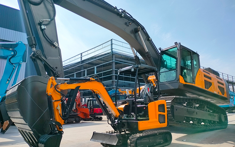Loongsheen excavator & loader manufacturer in China factory entrance for export supply