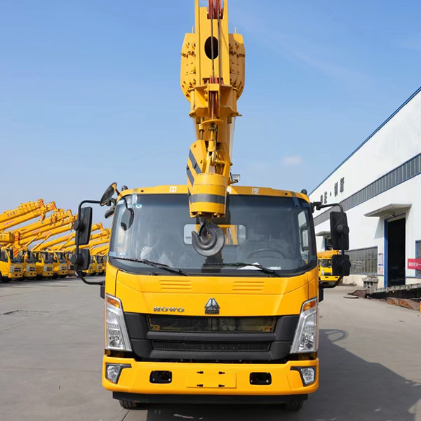 Hydraulic Telescopic Boom 15 ton Construction Truck Crane 25 Ton Hydraulic Mobile Truck Crane